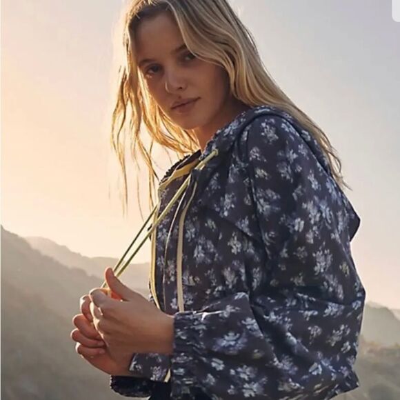 Free People Movement floral  windbreaker with hood jacket and pants set size L - Picture 2 of 13